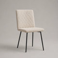Chaise de salle à manger rembourrée en velours de polyester beige, pieds en acier noir, L 48 x P 55 x H 83 cm